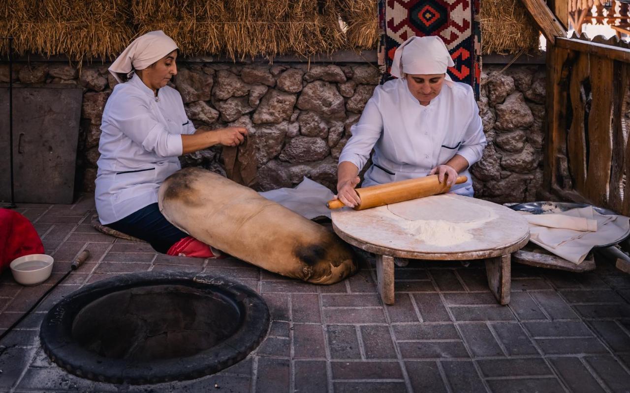 Silk Road Hotel エレバン エクステリア 写真